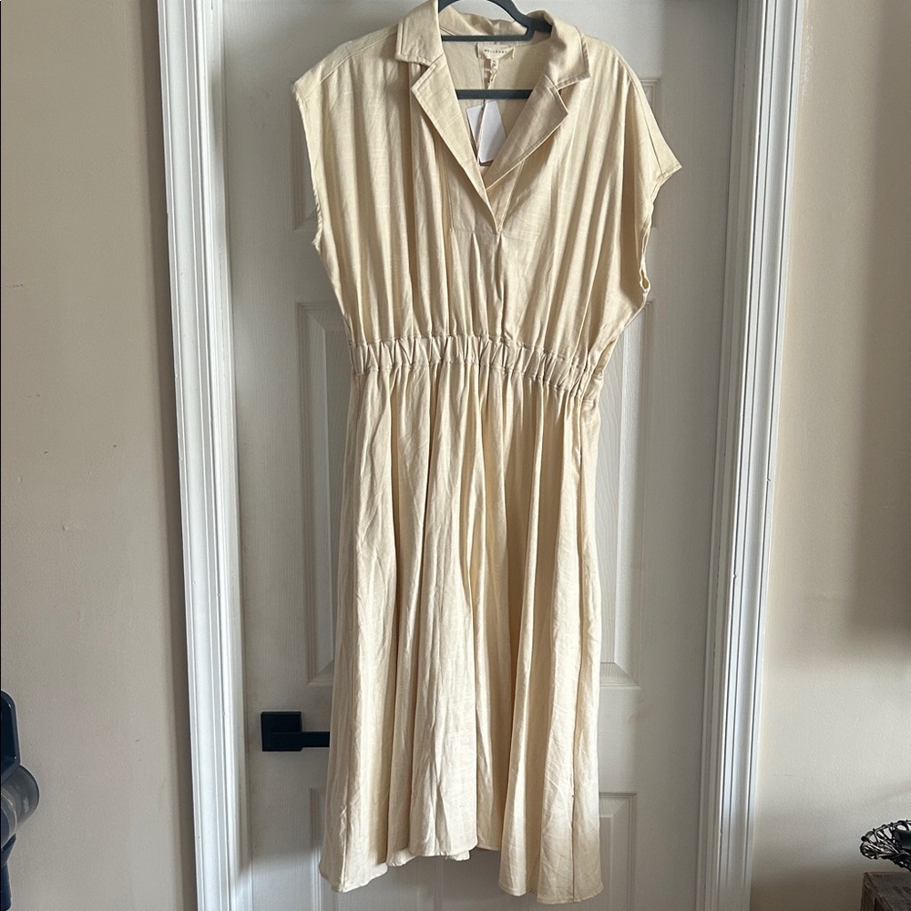 MelloDay Cream Short-Sleeve Collared Midi Dress
